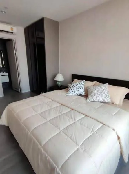 1 Bedroom condo in 333 Riverside