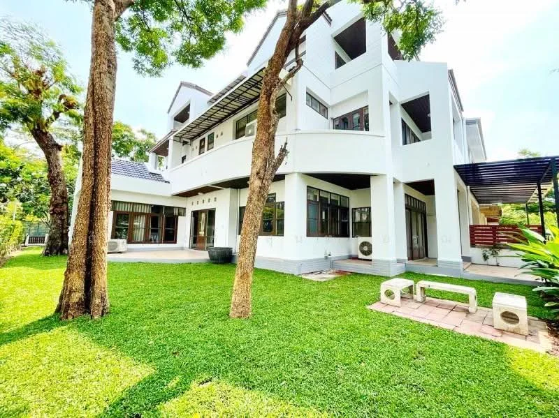 5 Bedroom condo in ไม่พบโครงการ