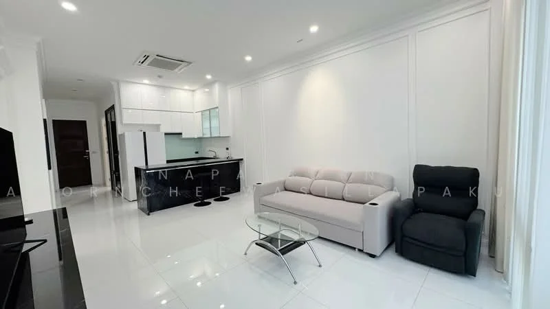 2 Bedroom condo in Amanta Ratchada