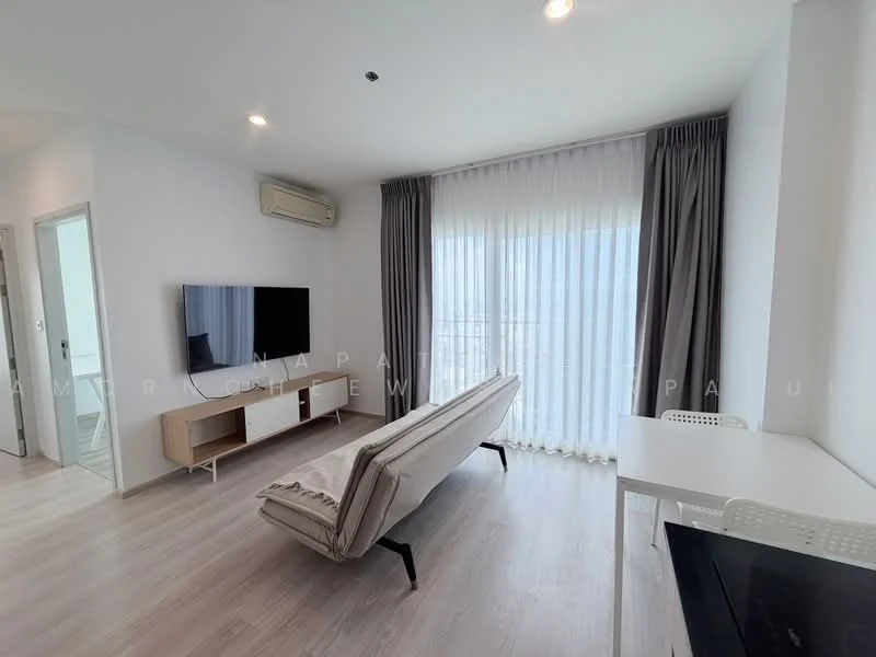 2 Bedroom condo in Noble Revolve Ratchada