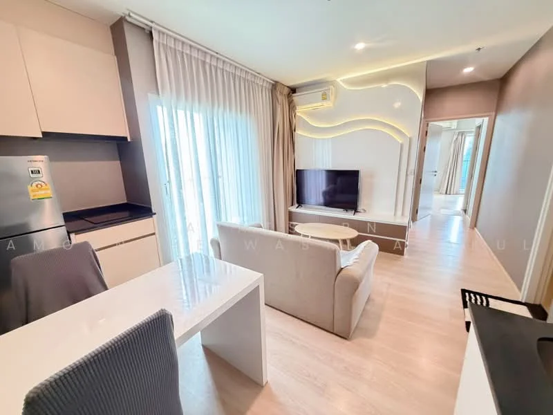 2 Bedroom condo in Noble Revolve Ratchada