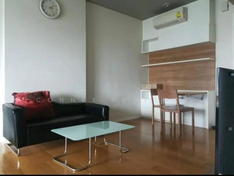 1 Bedroom condo in Blocs 77