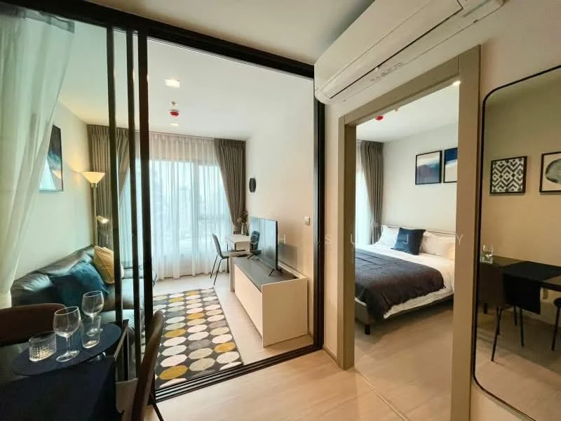 1 Bedroom condo in Life Asoke-Rama 9