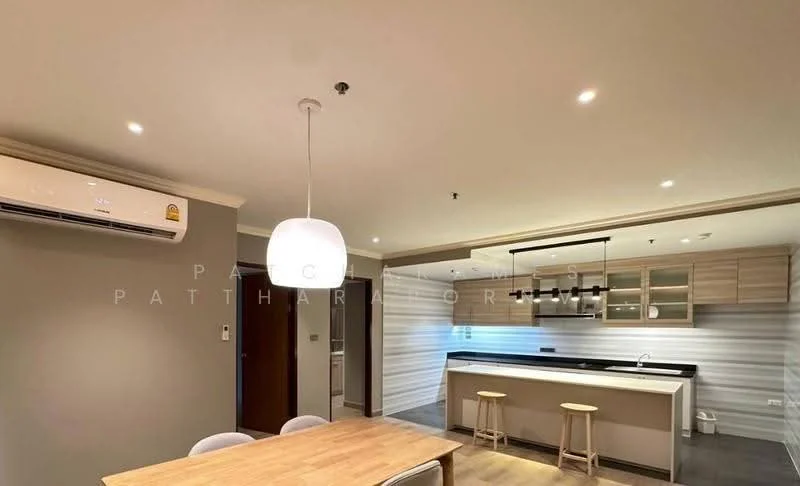 2 Bedroom condo in Baan Suanpetch