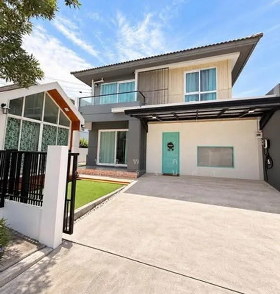 3 Bedroom condo in Baan Pruklada Suvarnabhumi