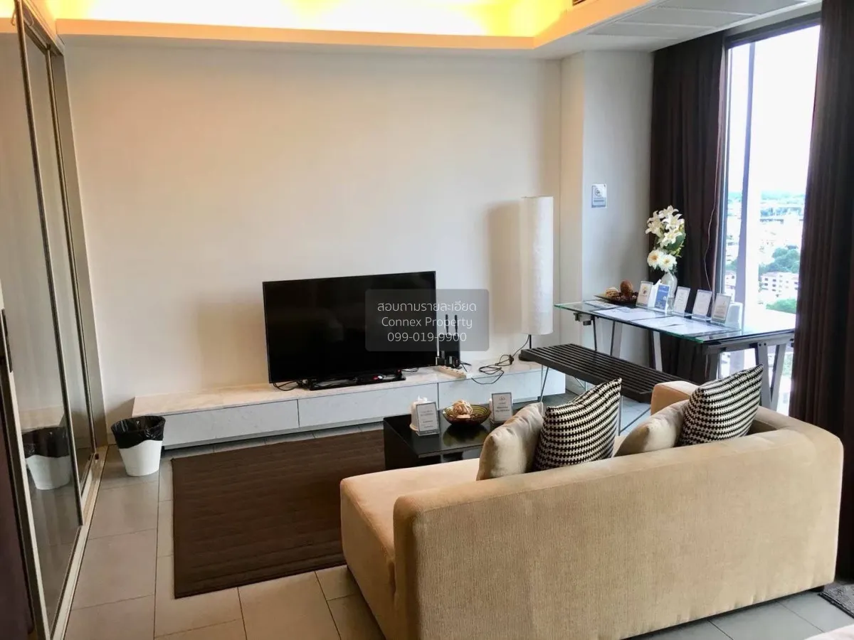 2 Bedroom condo in Siamese Ratchakru