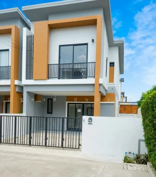 3 Bedroom condo in ไม่พบโครงการ