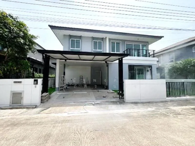 4 Bedroom condo in Casa Premium Ratchapruek-Chaengwattana