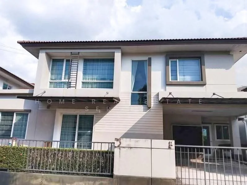 3 Bedroom condo in Casa Legend Rama 5-Ratchapruek