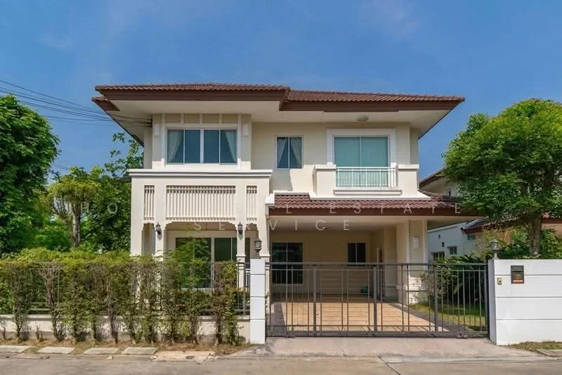 4 Bedroom condo in The Centro Rattanathibet