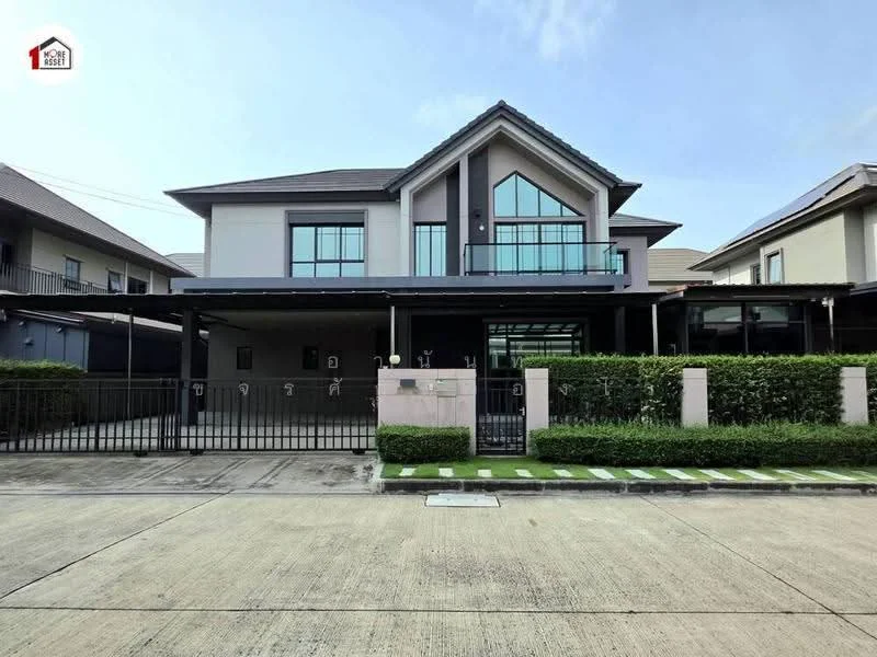 3 Bedroom condo in Bangkok Boulevard Chaengwattana 2