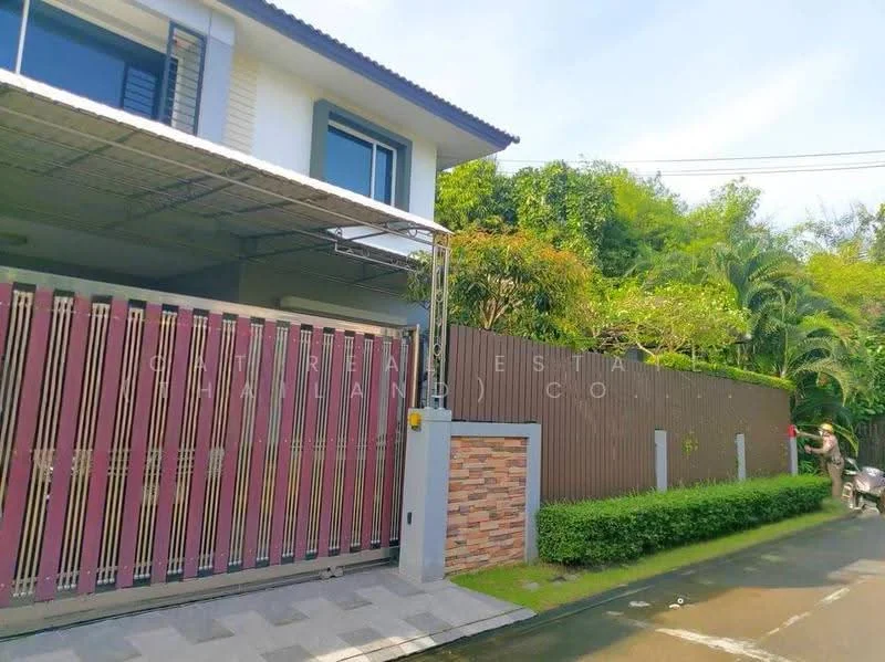 3 Bedroom condo in Casa Ville Ratchapruek-Rama 5