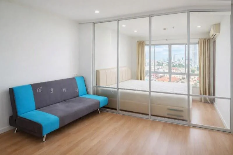 1 Bedroom condo in Lumpini Place Chaengwattana-Pakkret Station