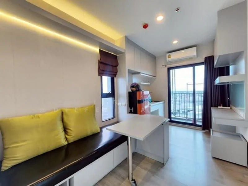 1 Bedroom condo in Plum Condo Central Station (Phase 1)