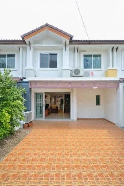 3 Bedroom condo in ไม่พบโครงการ