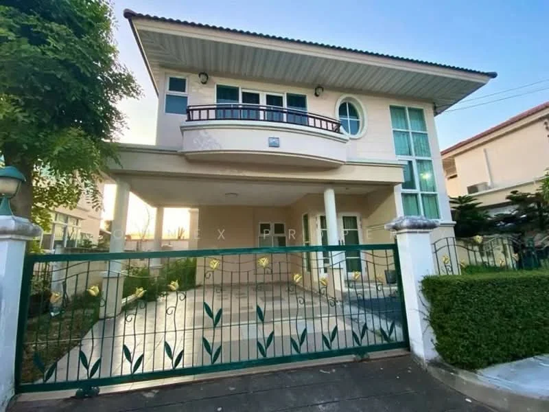 4 Bedroom condo in Supalai Garden Ville Wongwean-Lam Luk Ka Klong 5