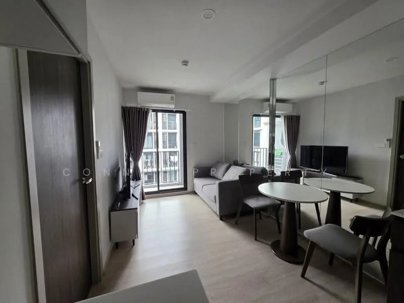 1 Bedroom condo in Noble Nue Cross Khu Khot