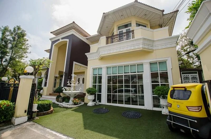 5 Bedroom condo in The Grand Rama 2