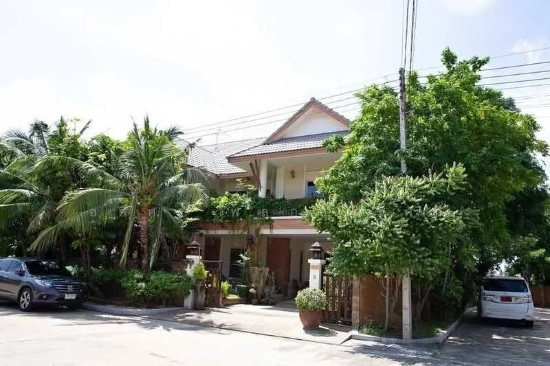 3 Bedroom condo in Siam Natural Home Rama 2