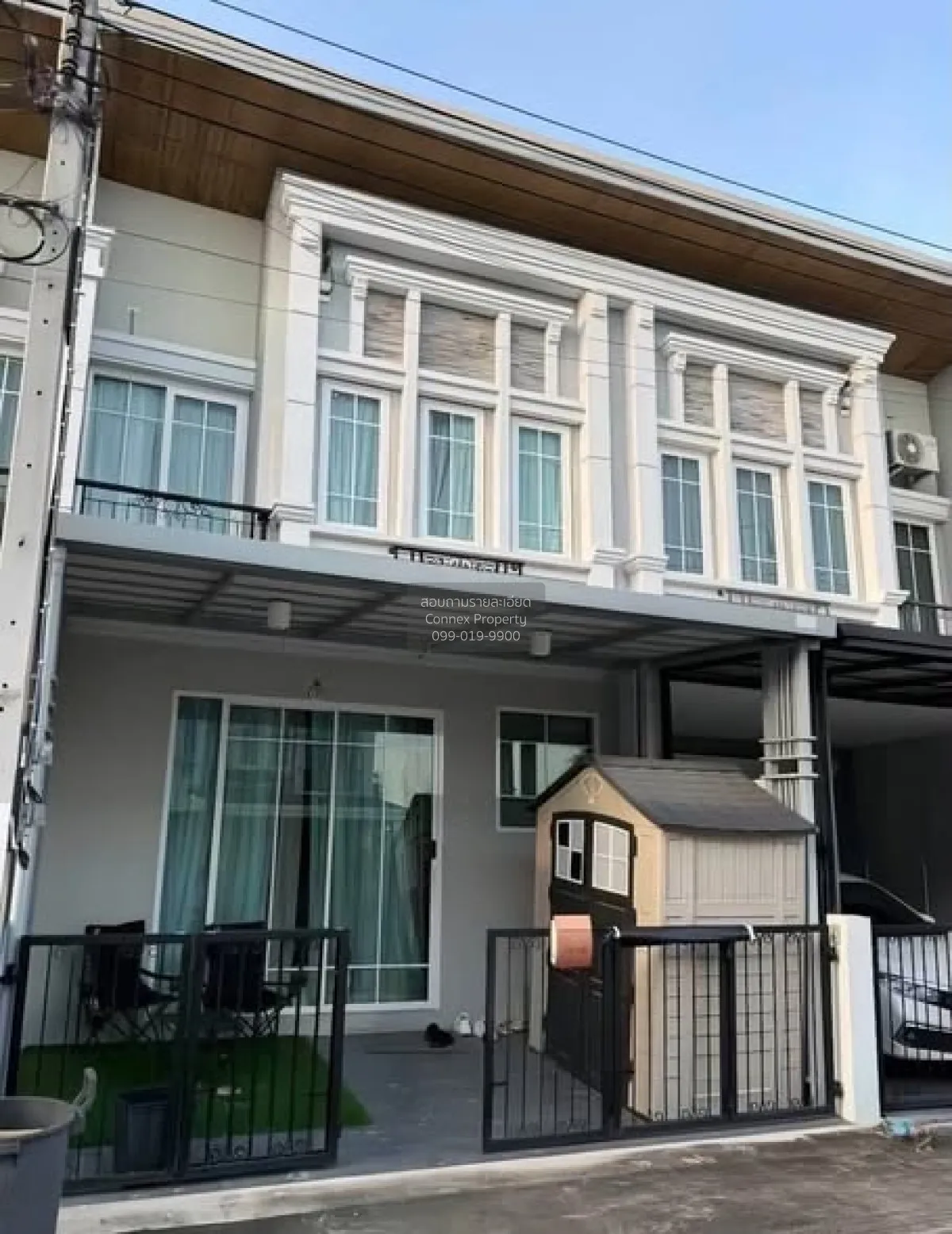 4 Bedroom condo in Golden Town Sathorn