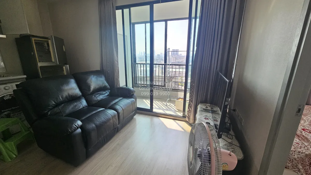 2 Bedroom condo in IDEO Sathorn Tha Phra