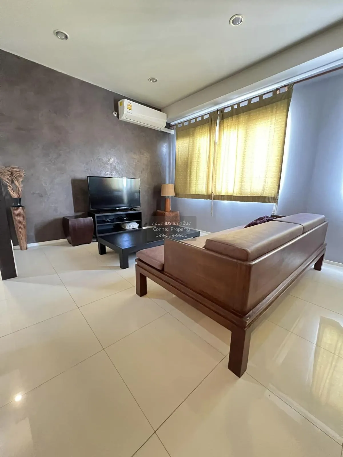 2 Bedroom condo in Witthayu Complex