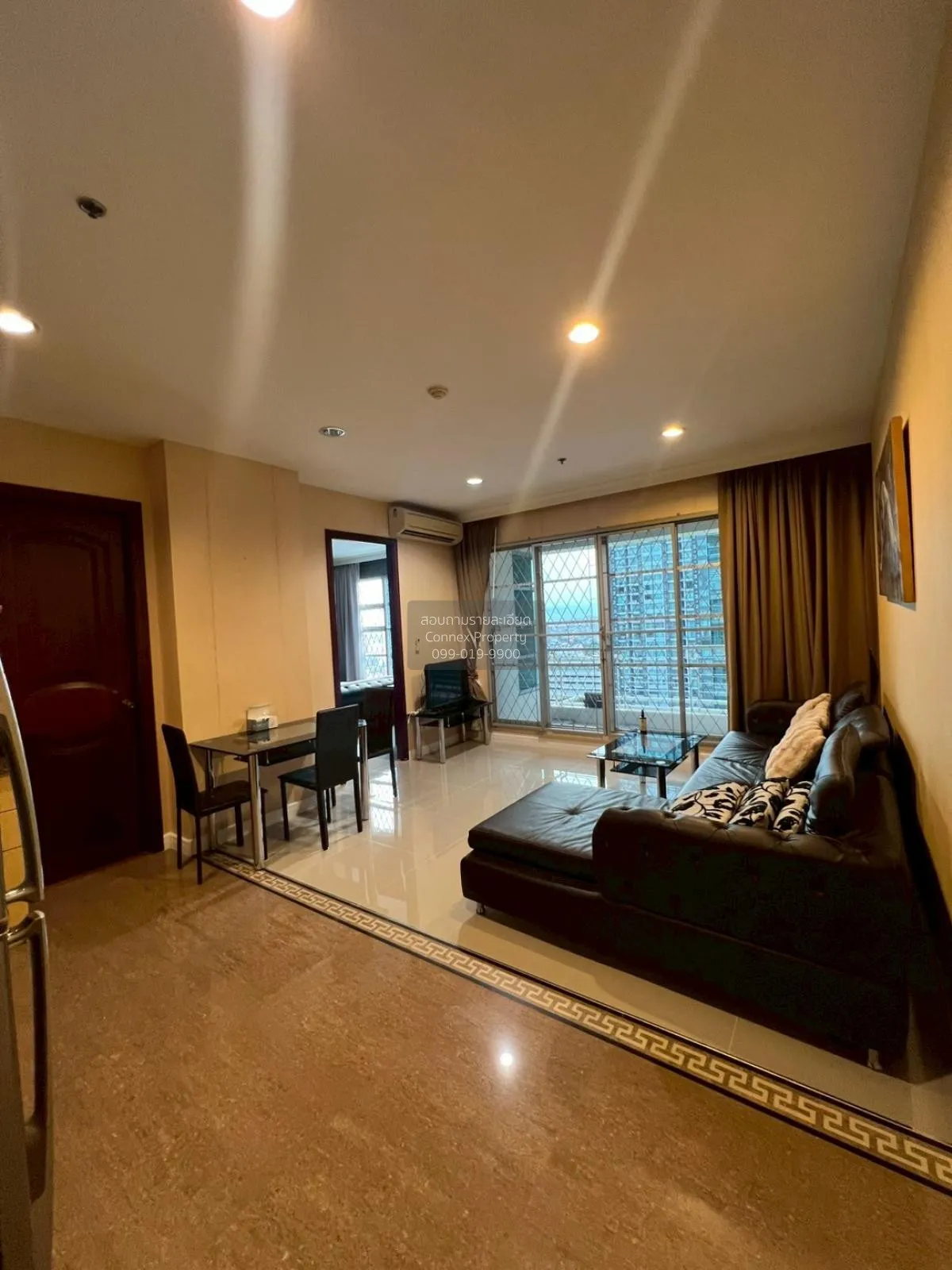 1 Bedroom condo in Baan Klang Krung Siam-Pathumwan