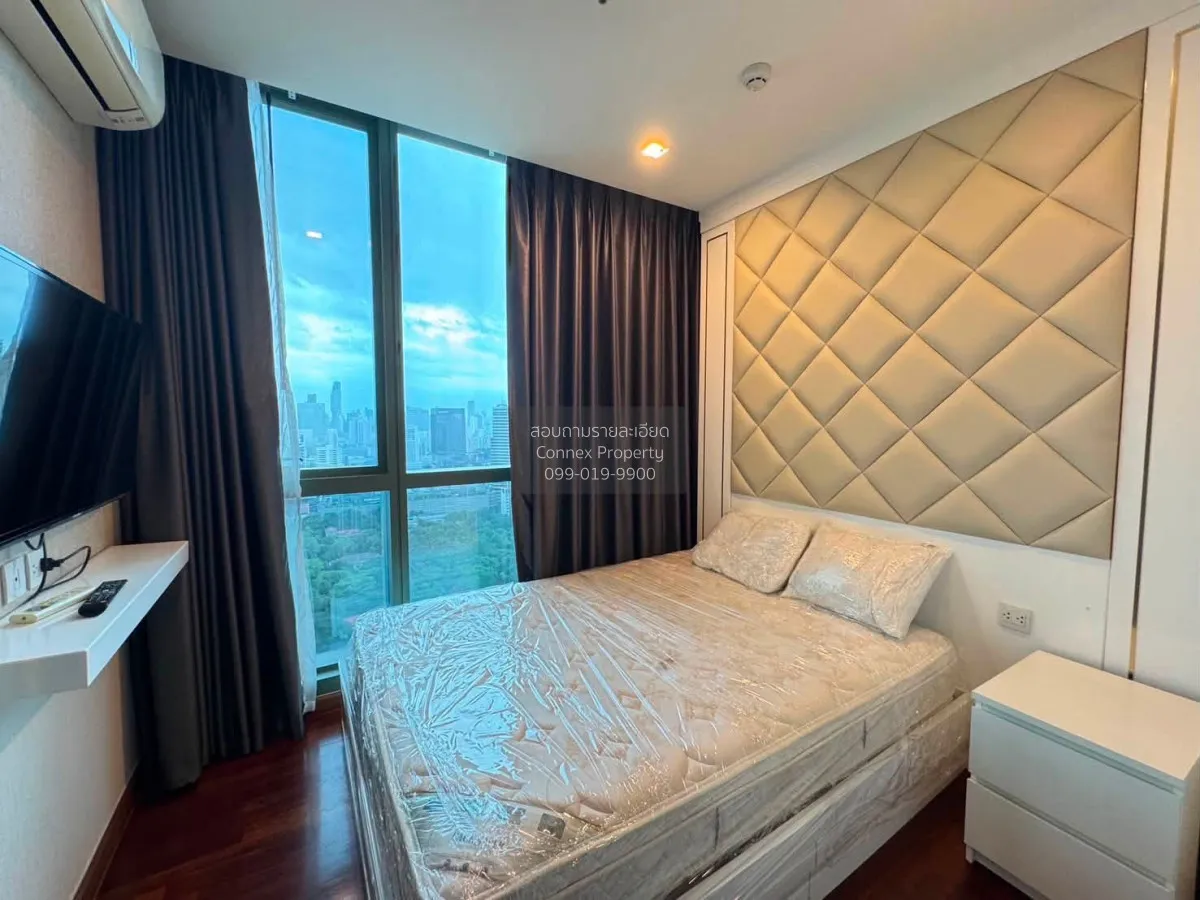1 Bedroom condo in Wish Signature Midtown Siam