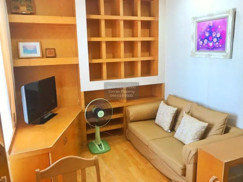 2 Bedroom condo in Pathumwan Resort