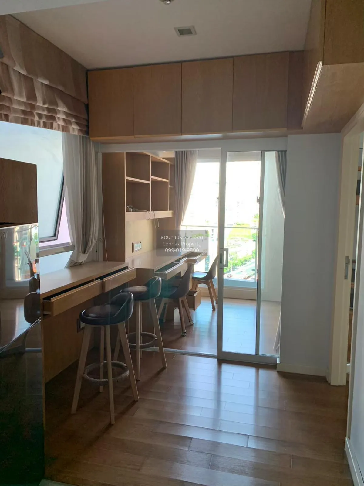 1 Bedroom condo in Condolette Ize Ratchathewi
