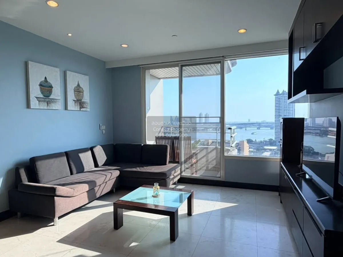 2 Bedroom condo in Watermark Chaophraya