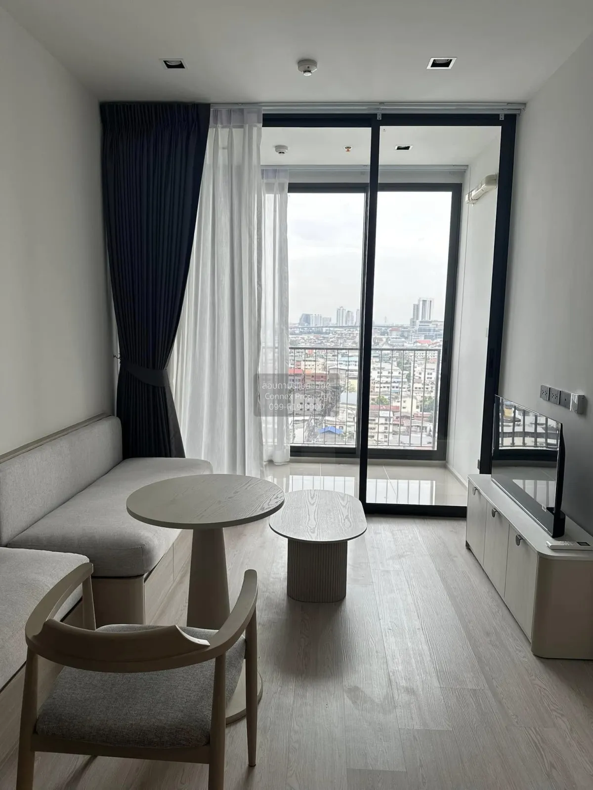 1 Bedroom condo in Reference Sathorn-Wongwianyai