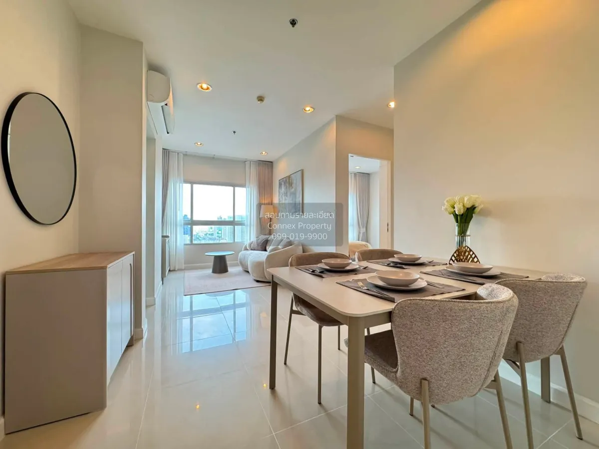 2 Bedroom condo in Q House Condo Sathorn