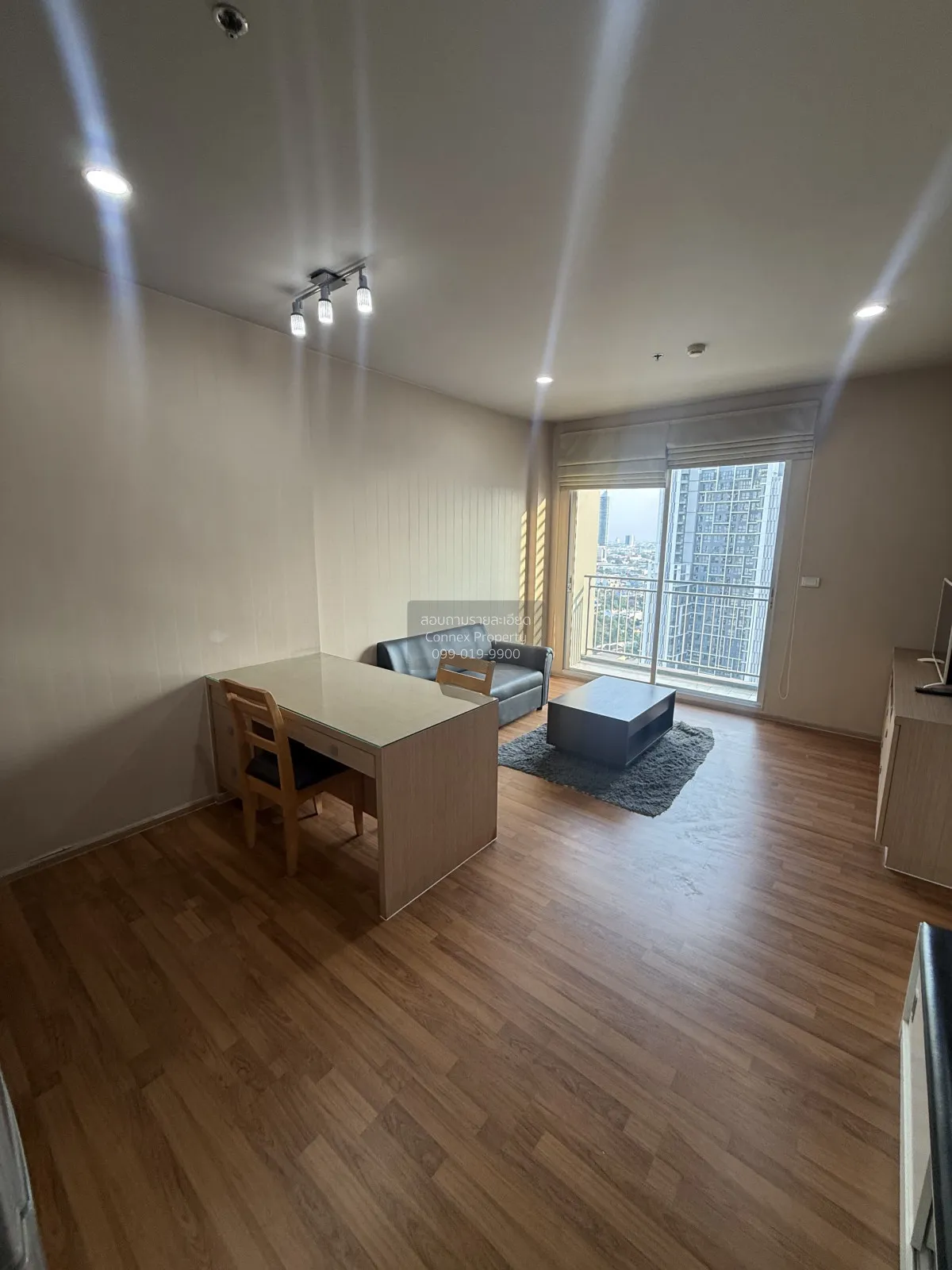 1 Bedroom condo in Hive Sathorn