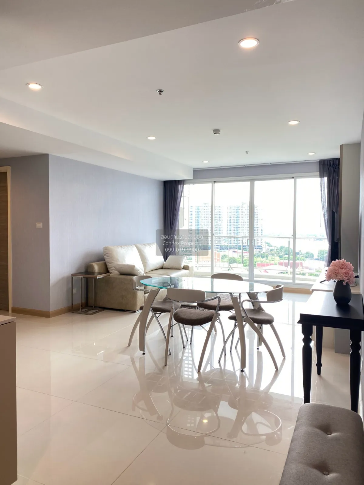 2 Bedroom condo in Supalai Riva Grande Rama 3