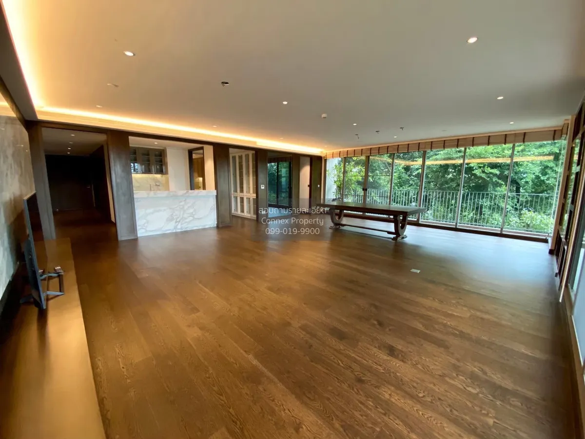 3 Bedroom condo in Supreme Legend