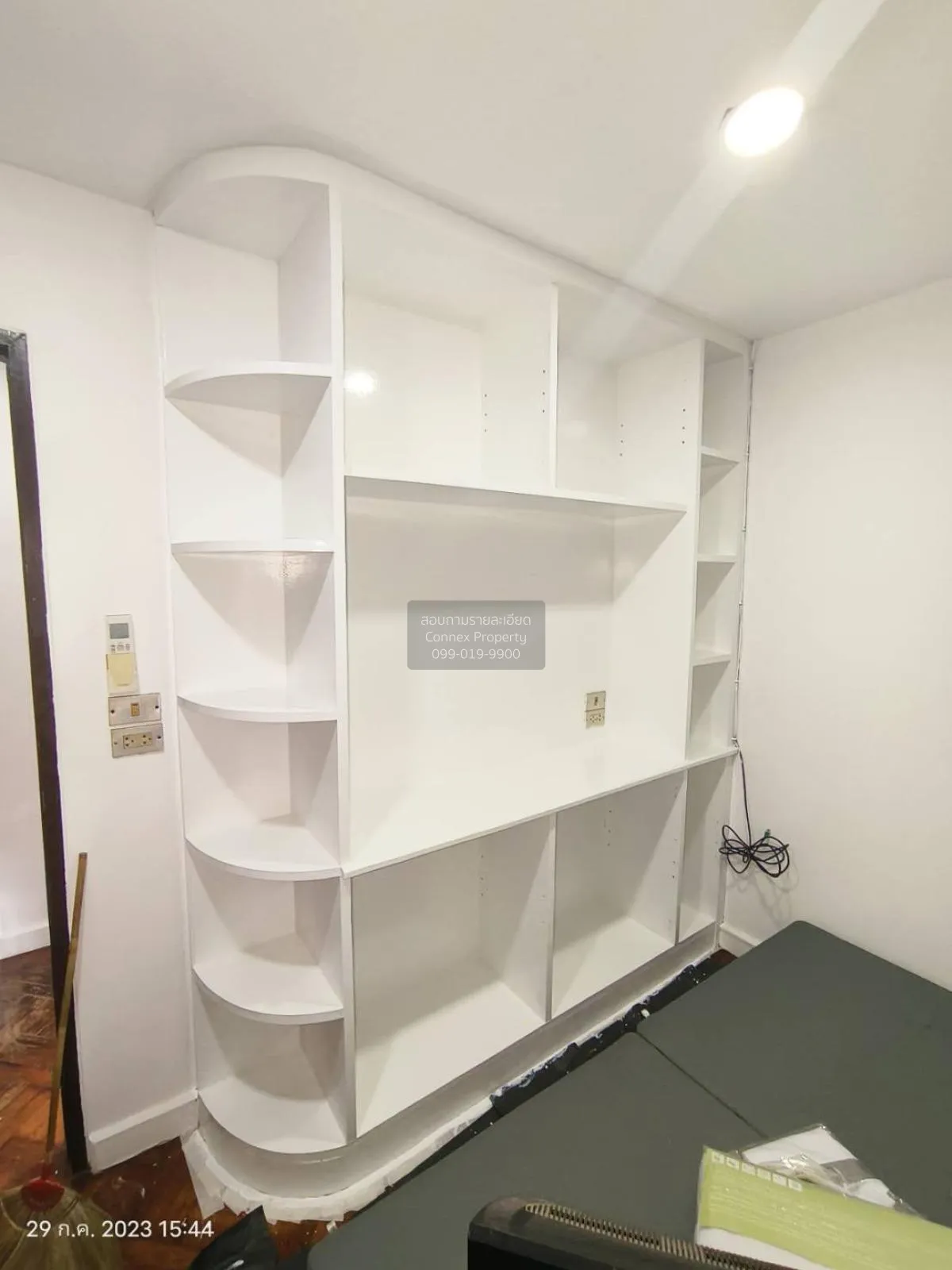 2 Bedroom condo in Witthayu Complex