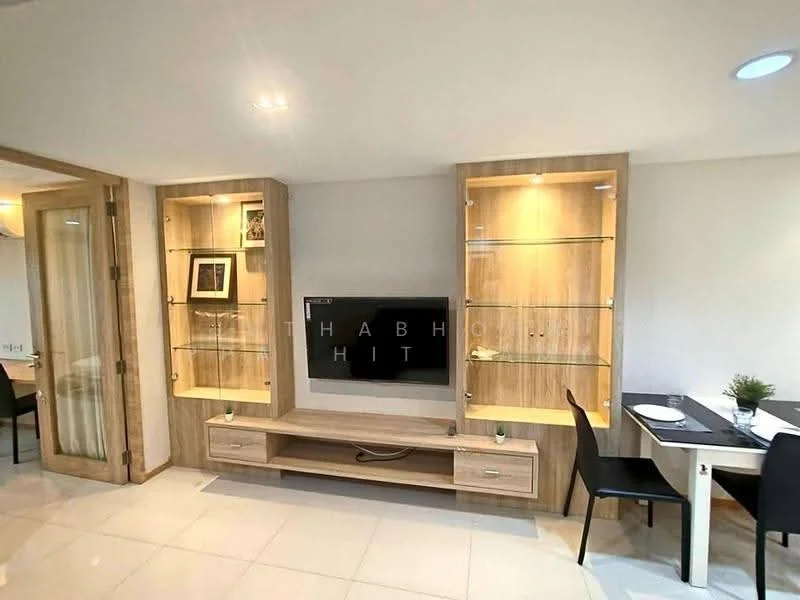 2 Bedroom condo in The Waterford Diamond Tower Sukhumvit