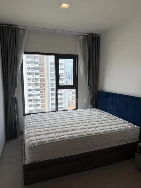 1 Bedroom condo in The Base Phetchaburi-Thonglor