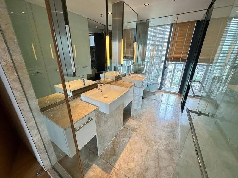 3 Bedroom condo in The Met Sathorn