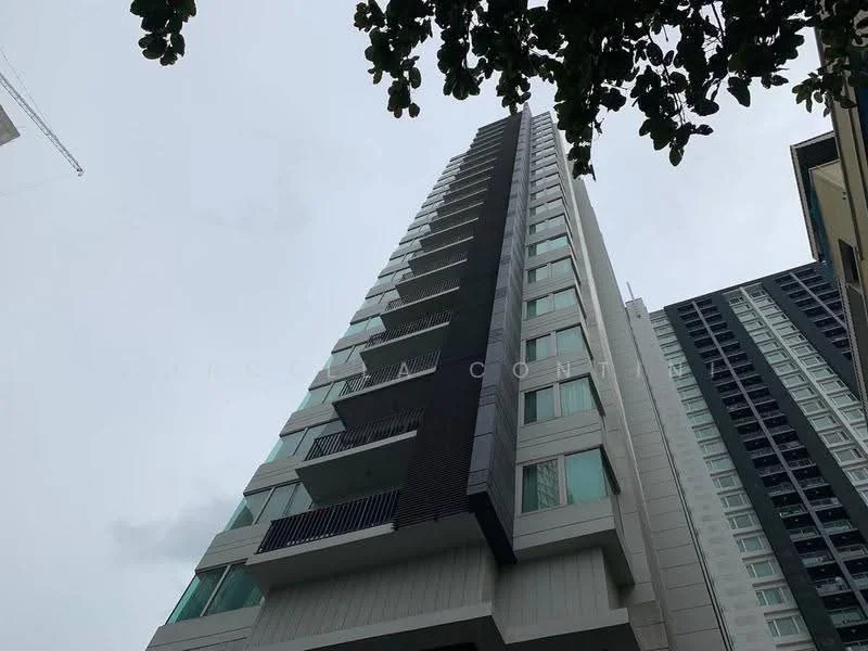 2 Bedroom condo in Siri At Sukhumvit