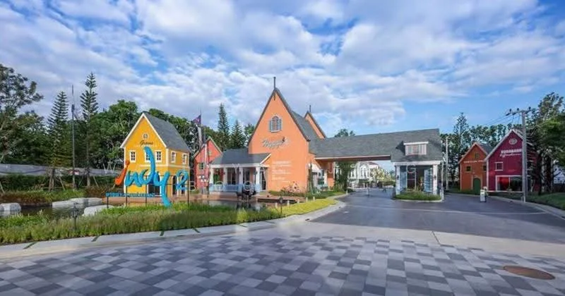 Property image 8