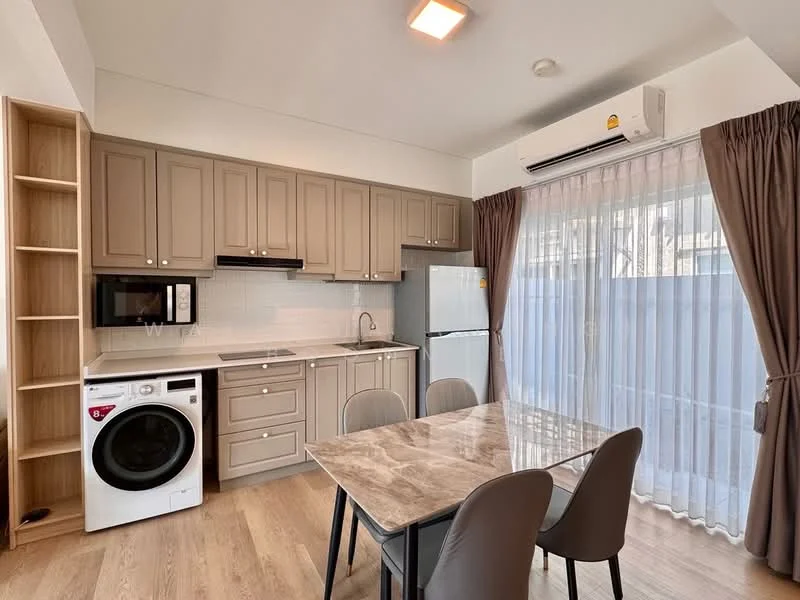 2 Bedroom condo in Indy Bangna-Ramkhamhaeng 2