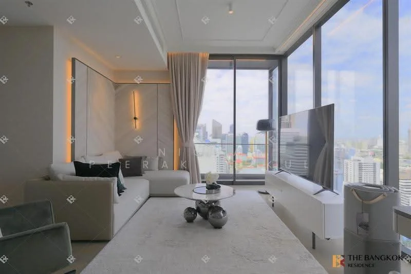3 Bedroom condo in Celes Asoke