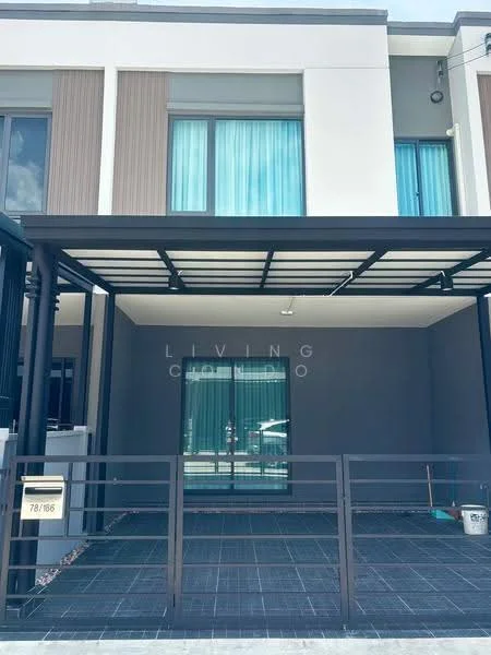 3 Bedroom condo in Pleno Sukhumvit-Bangna 3