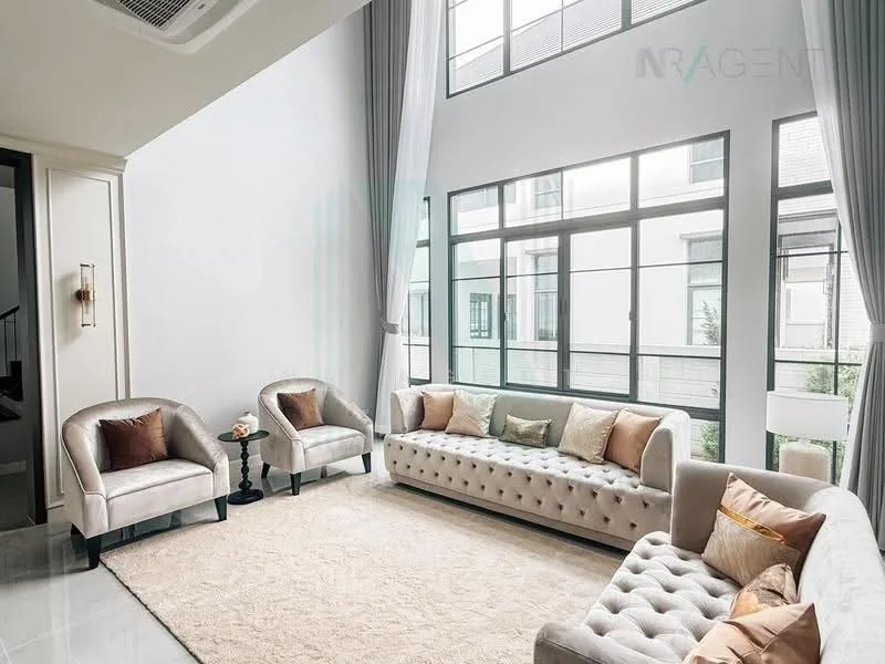 5 Bedroom condo in The City Bangna 2
