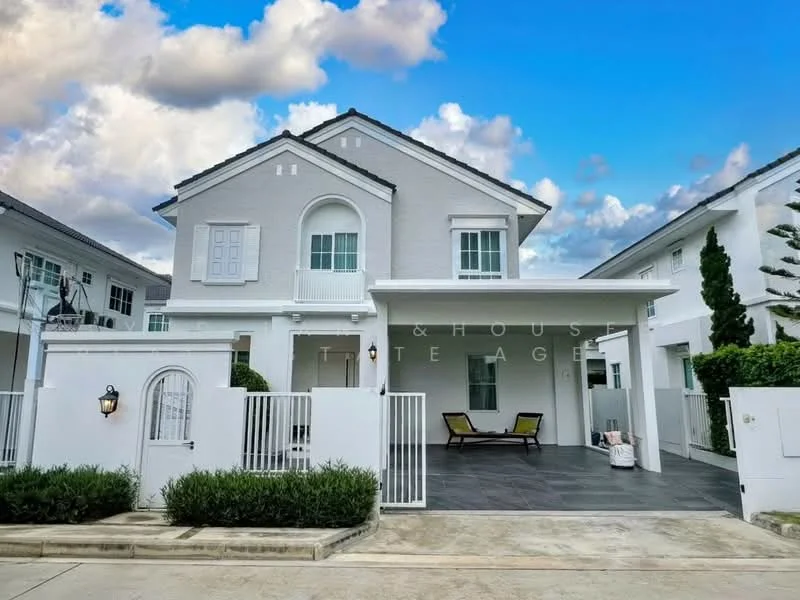 4 Bedroom condo in Chaiyapruek Bangna Km 15