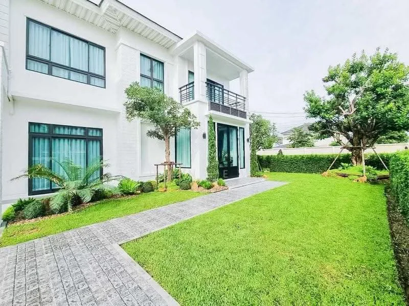 5 Bedroom condo in Perfect Masterpiece Sukhumvit 77