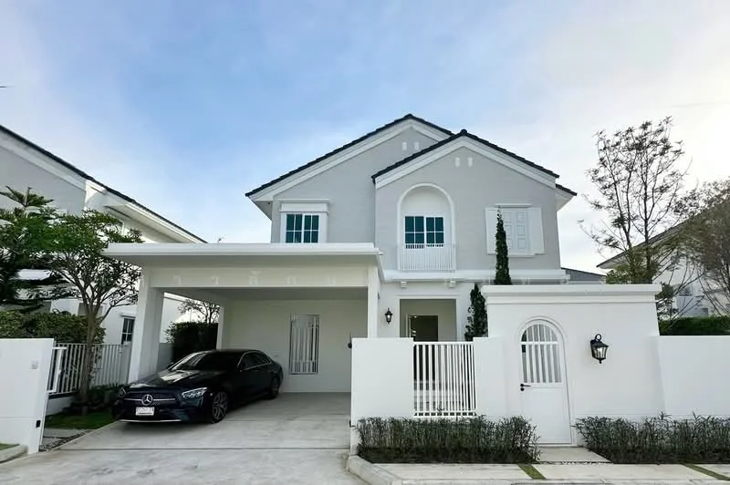3 Bedroom condo in Chaiyapruek Bangna Km 15