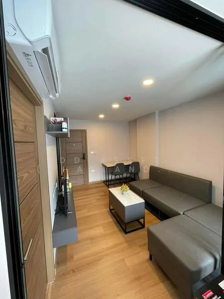 2 Bedroom condo in The Cube Loft Srinakarin-Theparak